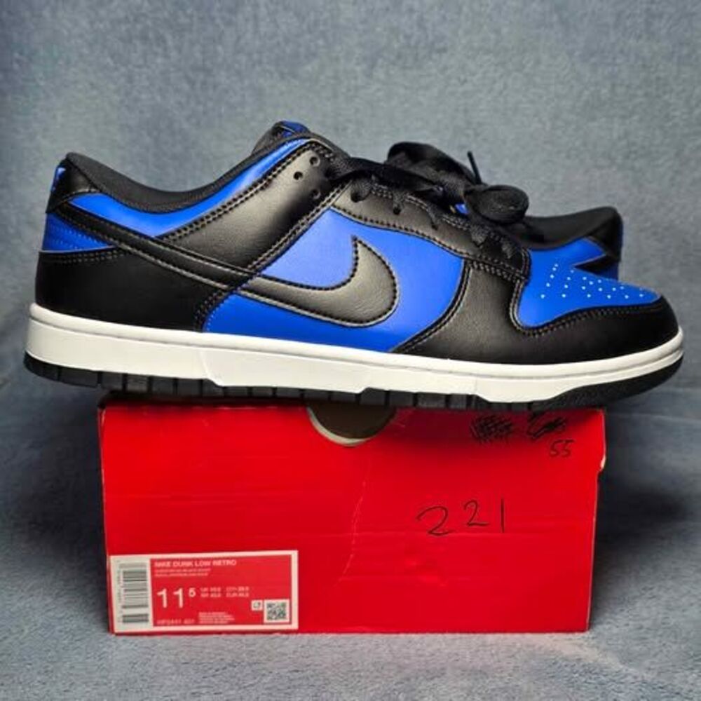 Nike Dunk Low Retro Hyper Royal Black White Mens Size 11.5 or Womens 13